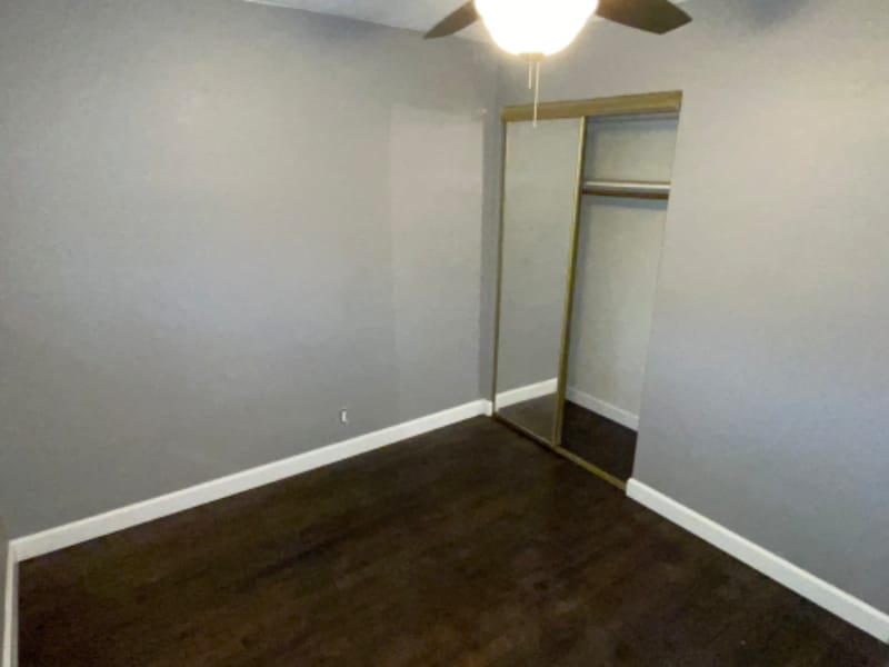 Building Photo - 3107 Chariton