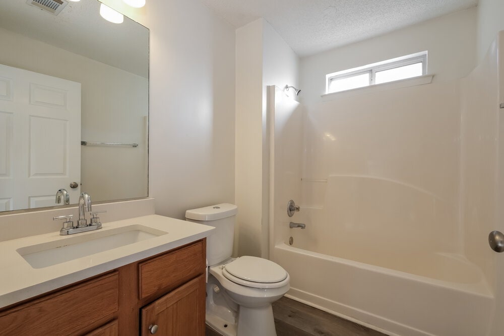 Building Photo - 3568 Brookstone Way