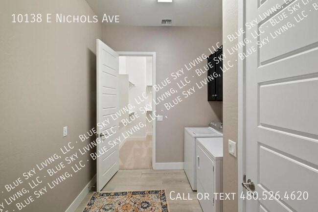 Building Photo - 10138 E Nichols Ave
