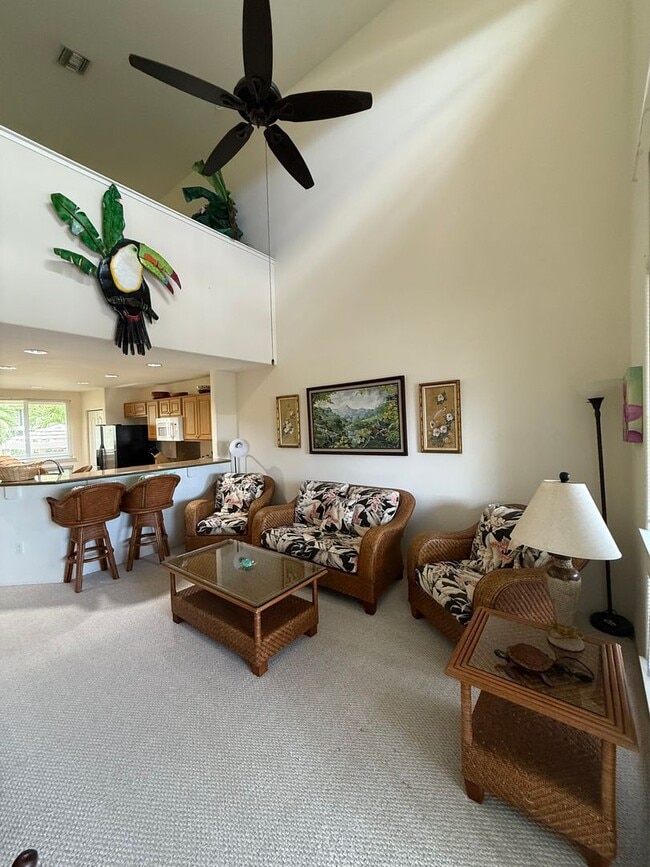 Building Photo - 2 Bedroom, 2 Bath with Full Loft in Alii C...