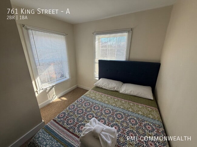 Building Photo - 761 King St