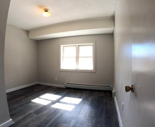 Building Photo - 50 Owens Ln