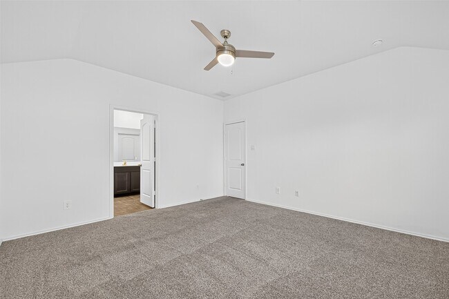 Building Photo - 20330 Tembec Dr