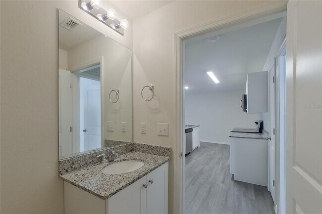 Building Photo - 9120 Aegean Cir