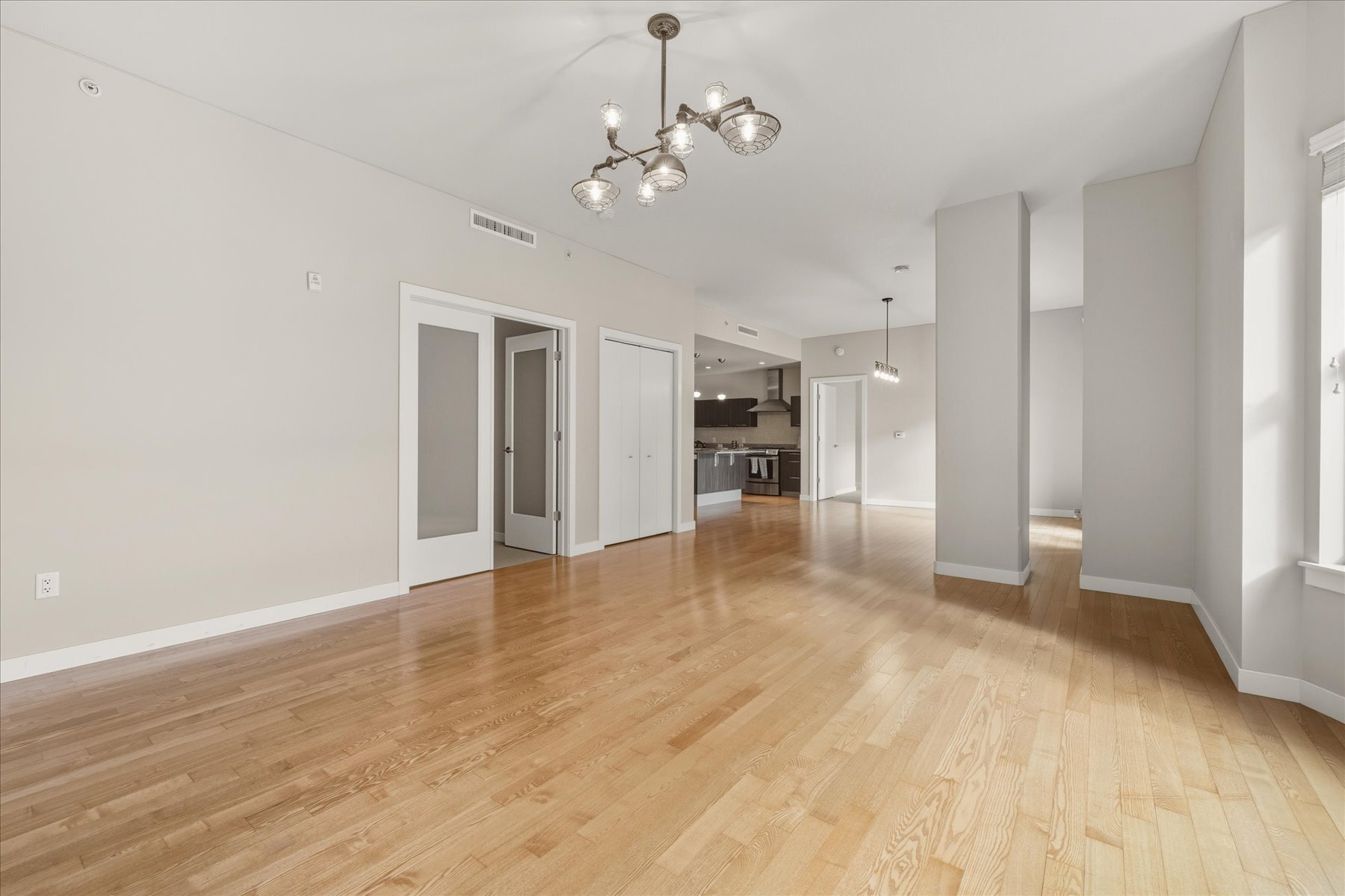 Building Photo - 410 Acoma St
