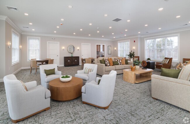 Building Photo - 74 Rockingham Rd