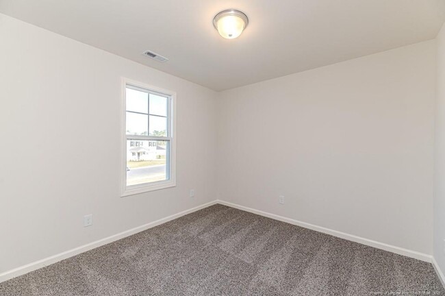 Building Photo - 87 Onslow Ct