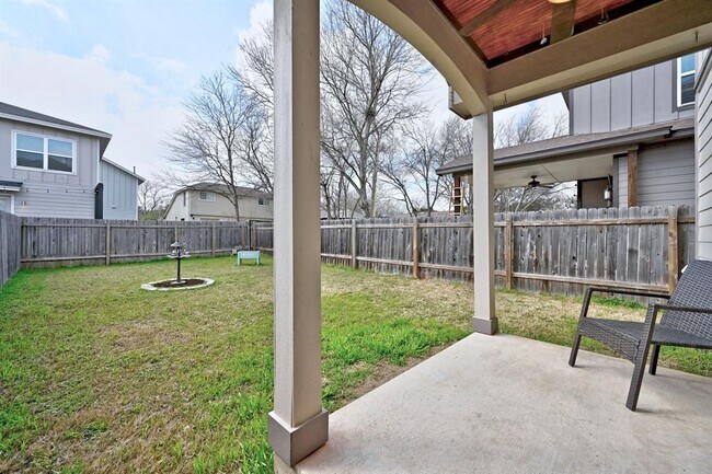 Building Photo - 3303 Elija St