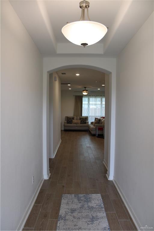 Building Photo - 19 Paso Dr