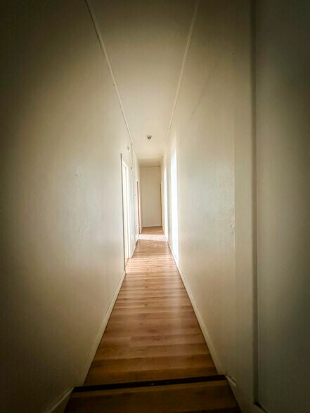 Hallway - 415 Avenue E