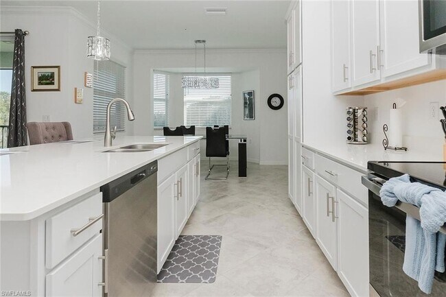 Building Photo - 6046 National Blvd