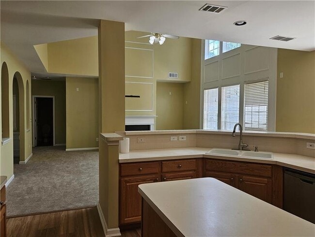 Building Photo - 5064 Coventry Park Ct