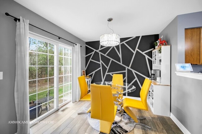 Building Photo - 2389 Stoughton Cir