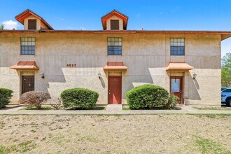Building Photo - 4927 Ty Terrace St