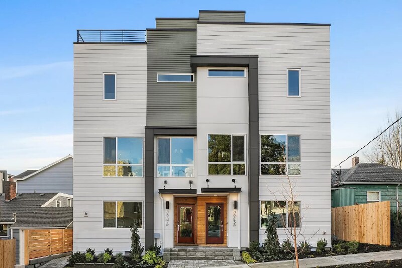 Primary Photo - 3631 1st Ave NW