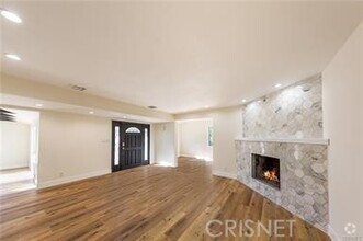 Building Photo - 23105 Dolorosa St