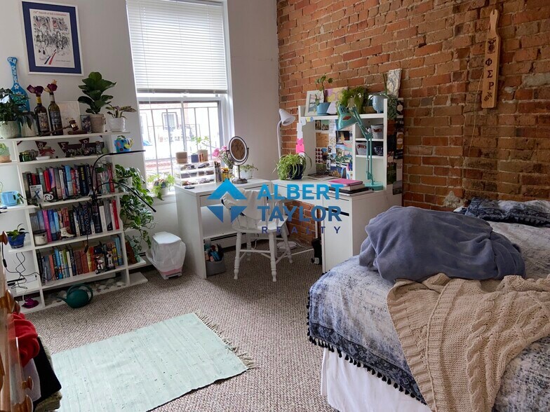 Building Photo - 486 Massachusetts Ave