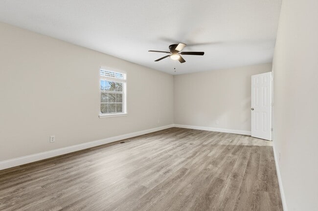 Building Photo - 6008 Champion Rd