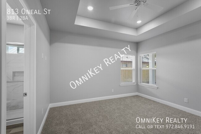 Building Photo - 813 Oneal St
