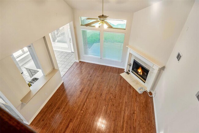 Building Photo - 5534 Chesapeake Pl