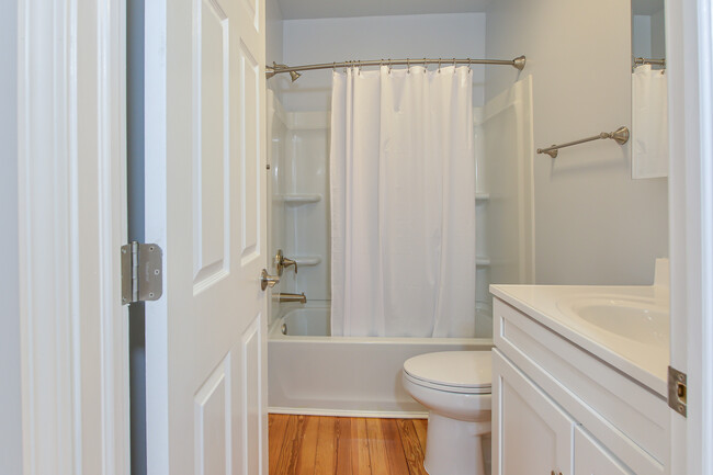 Bathroom - 706 N Bridge St