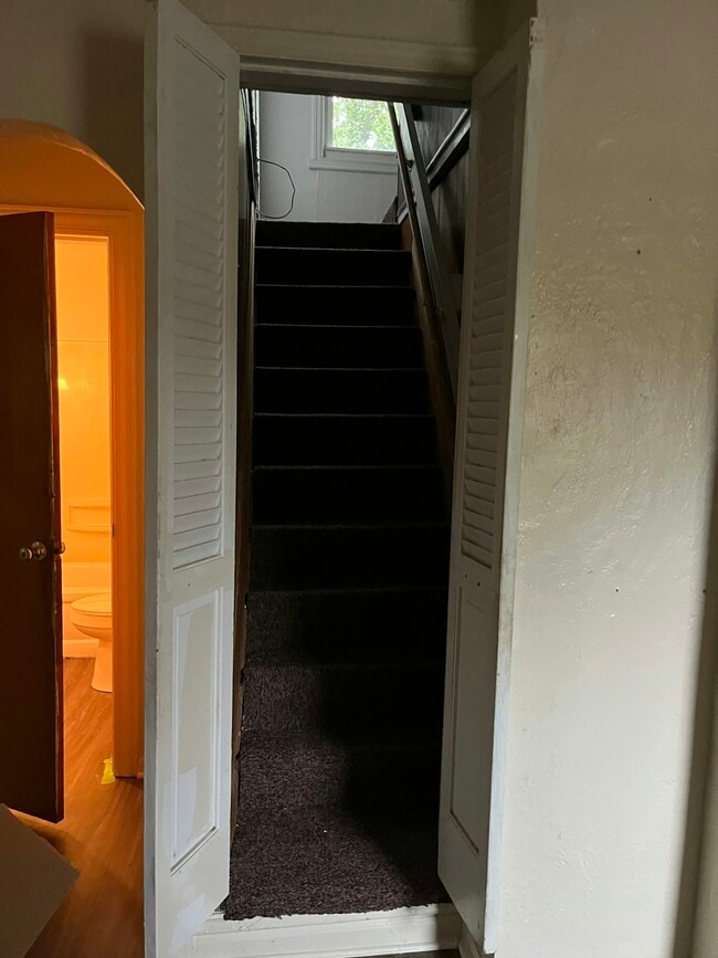 Building Photo - 1261 Lincoln Park Blvd