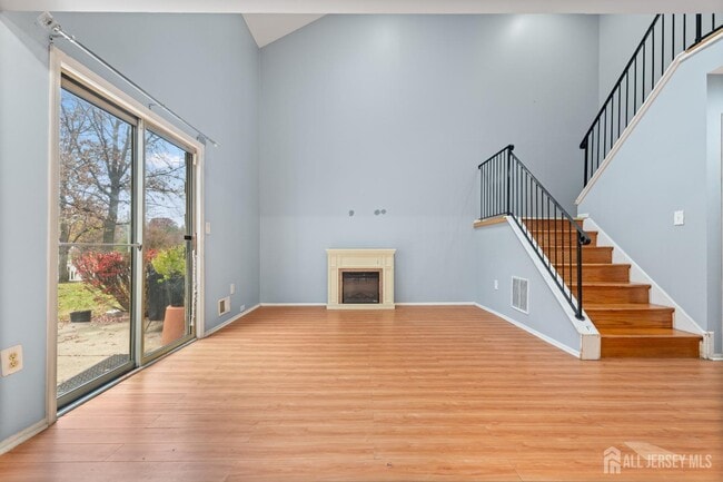 Building Photo - 155 Salem Rd