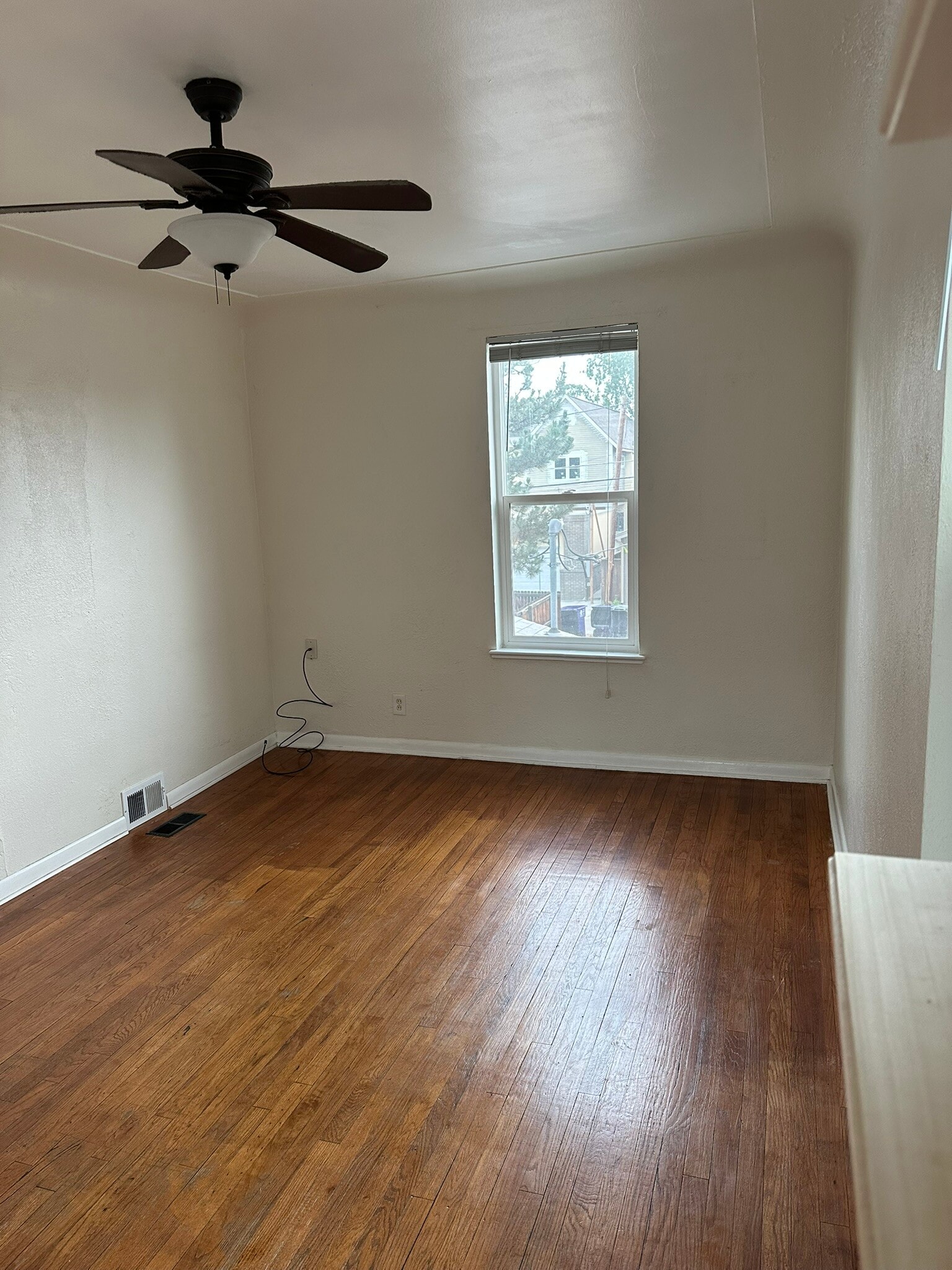 Bedroom 1 - 42 Fox St