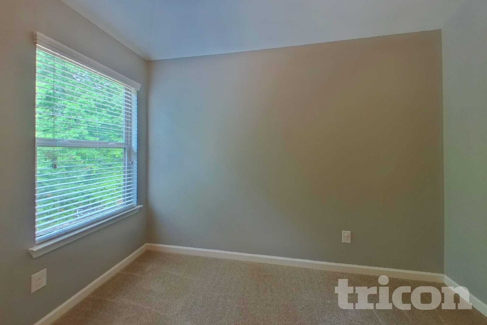 Building Photo - 1562 Pressley Ln