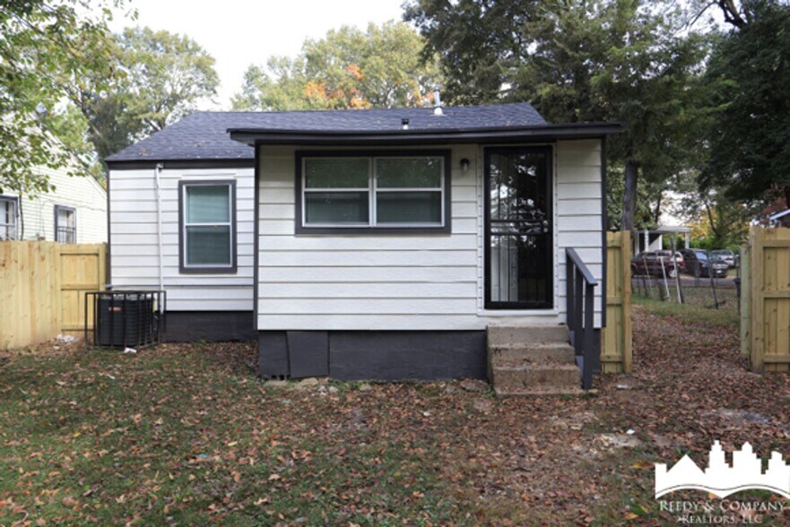 Building Photo - 2629 Whitman Ave