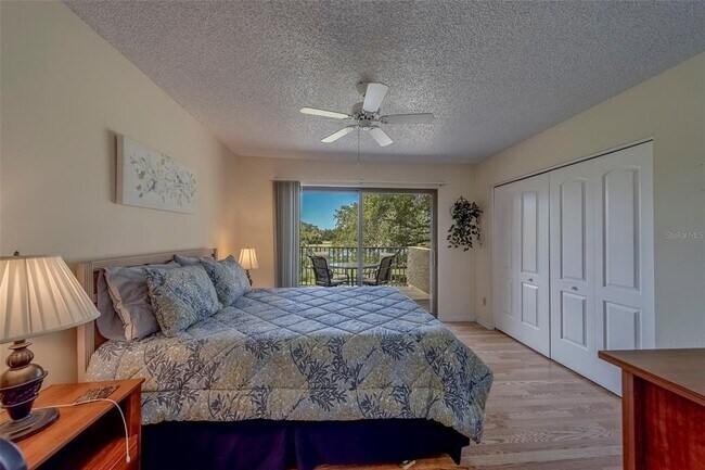 Building Photo - 8105 Bardmoor Pl