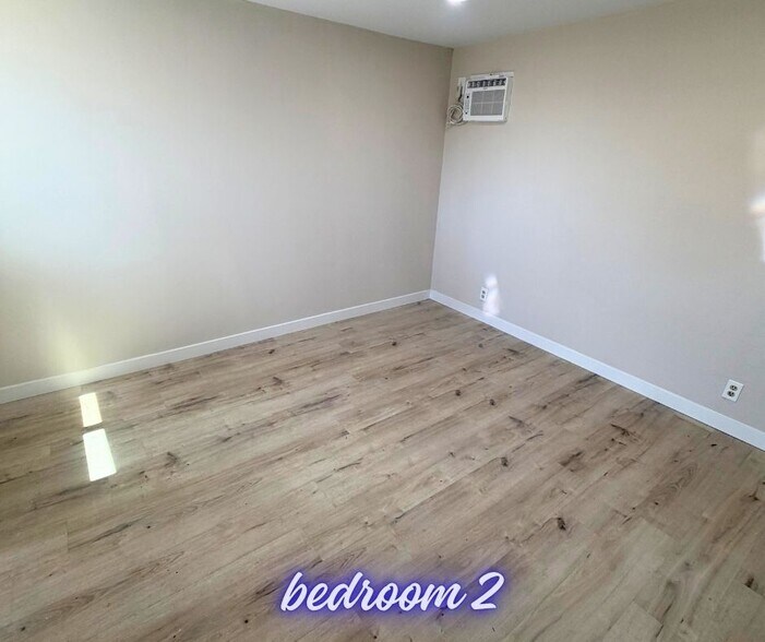 Building Photo - 1517 Idaho Ave