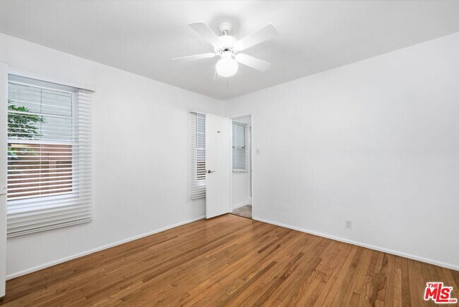 Building Photo - 14529 Greenleaf St