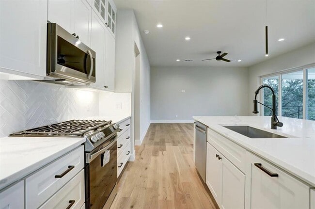 Building Photo - 2603 Nocona Trail