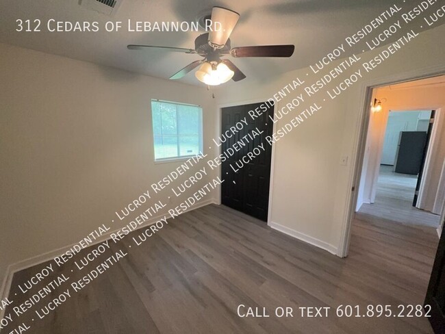 Building Photo - 312 Cedars of Lebanon Rd