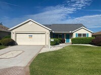 Building Photo - Beautiful 3 + 2 Fully Furnished/Turnkey AN...