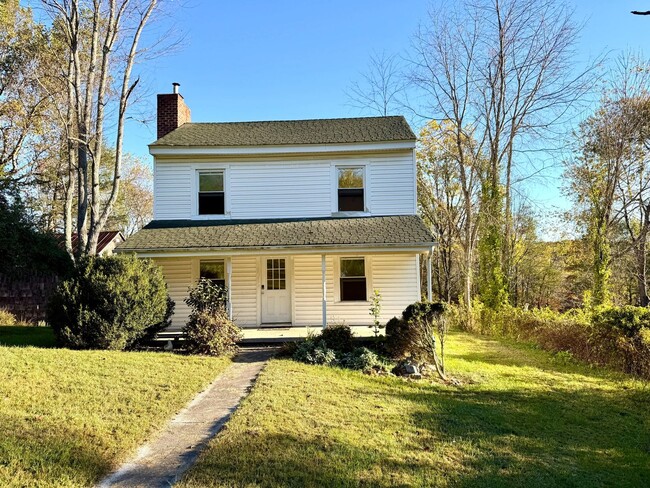 Primary Photo - Cozy Blacksburg Home in Peaceful/Natural S...