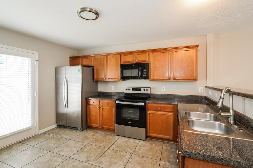 Building Photo - 8022 Logan Dr