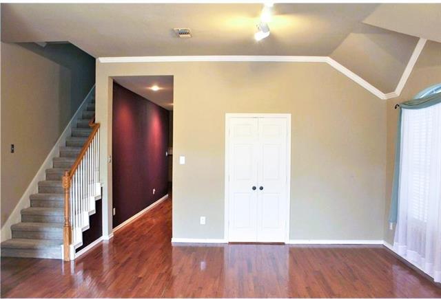 Building Photo - 6401 Sidney Ln