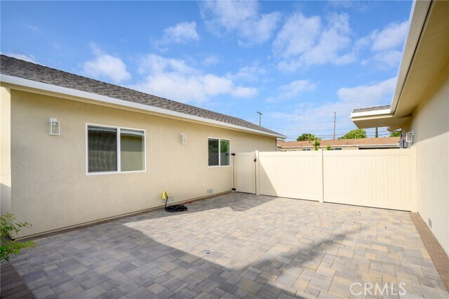 Building Photo - 9943 Covello St