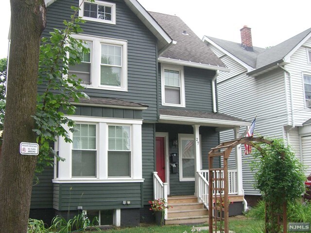 Building Photo - 27 Bellevue Terrace