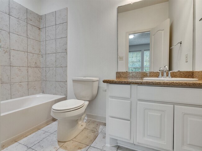 Building Photo - 28003 Iberville Glen Dr