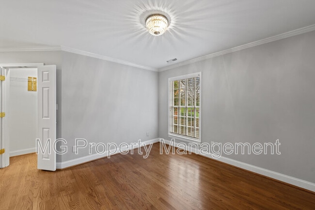 Building Photo - 4023 Arbor Way