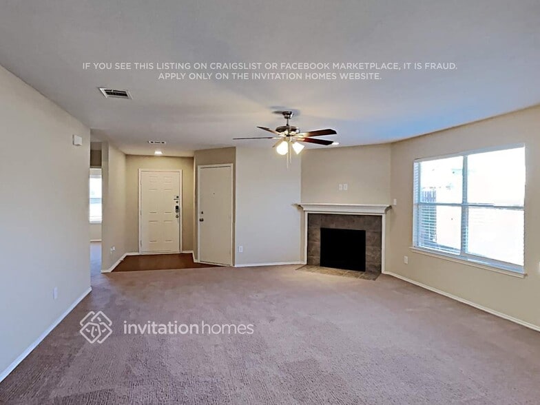 Building Photo - 1852 Village Park Trail