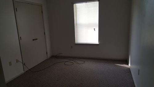 Building Photo - 1607 Sugarland Terrace