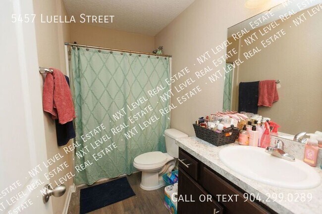 Building Photo - 5457 Luella St