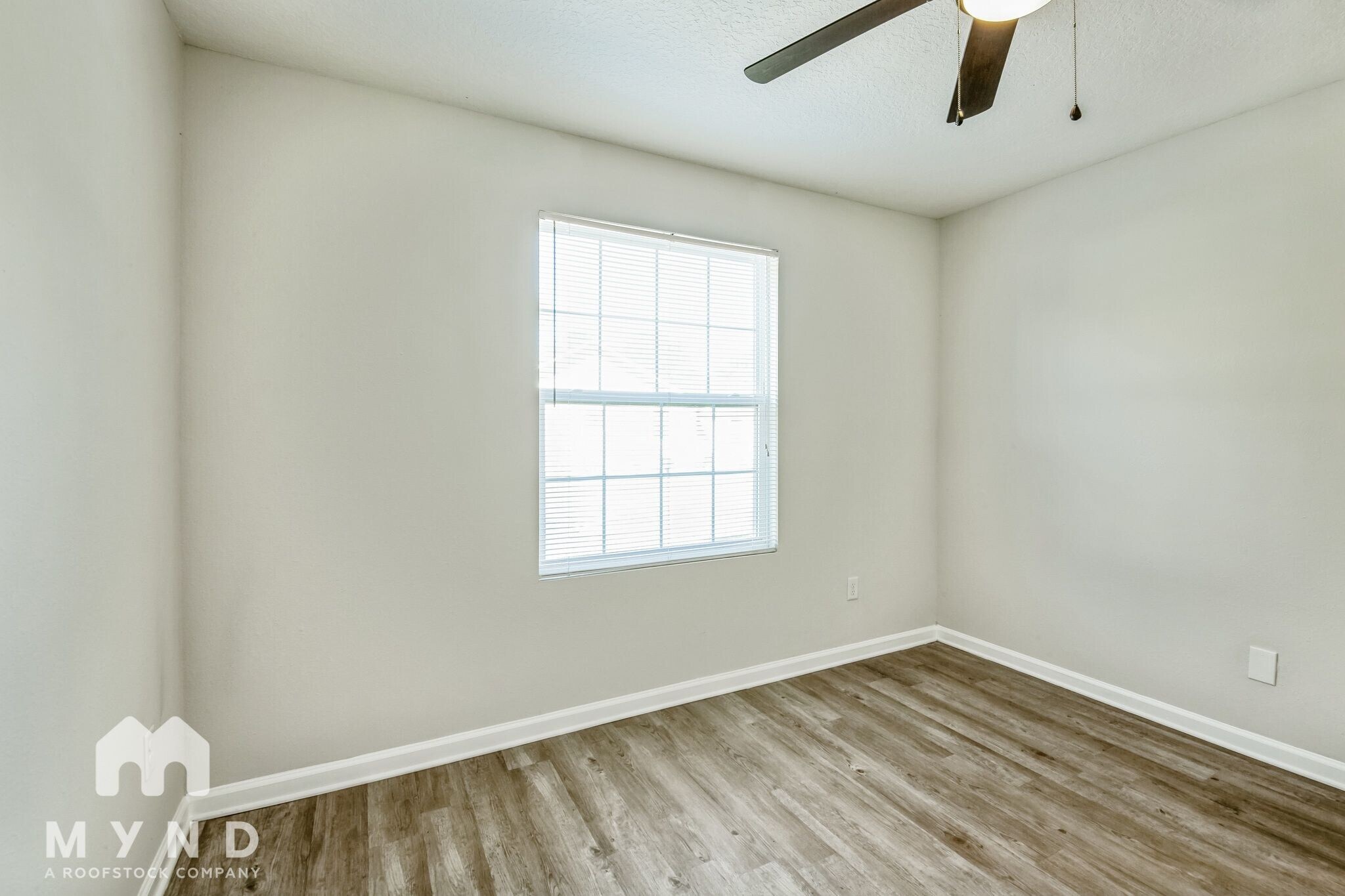 Building Photo - 643 Locust St