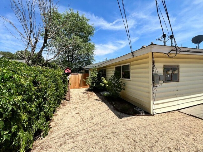 Building Photo -  Two Bedrooms Duplex near Pyramid and McCarran