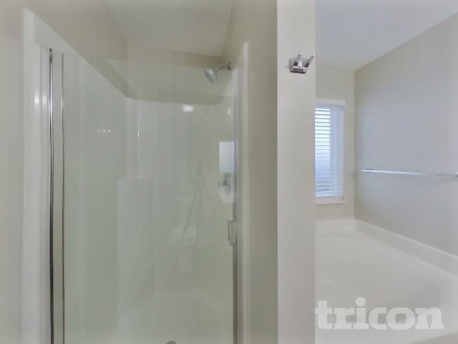 Building Photo - 2137 Erin Ln