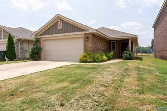 Building Photo - 200 Bermuda Lakes Dr
